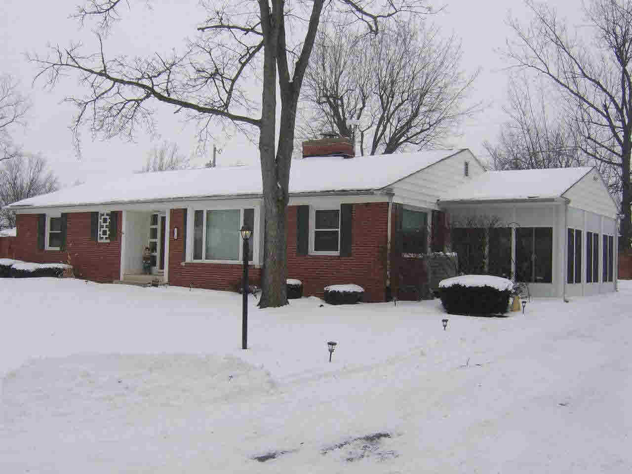 328 Meridian Hts, Portland, IN 47371 photo 1