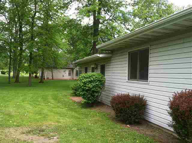 107 Jack Imel Ave, Portland, IN 47371 photo 3