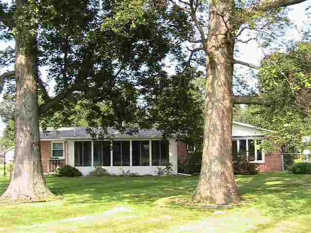 928 S Westchester Park Dr, Yorktown, IN 47396 photo 9