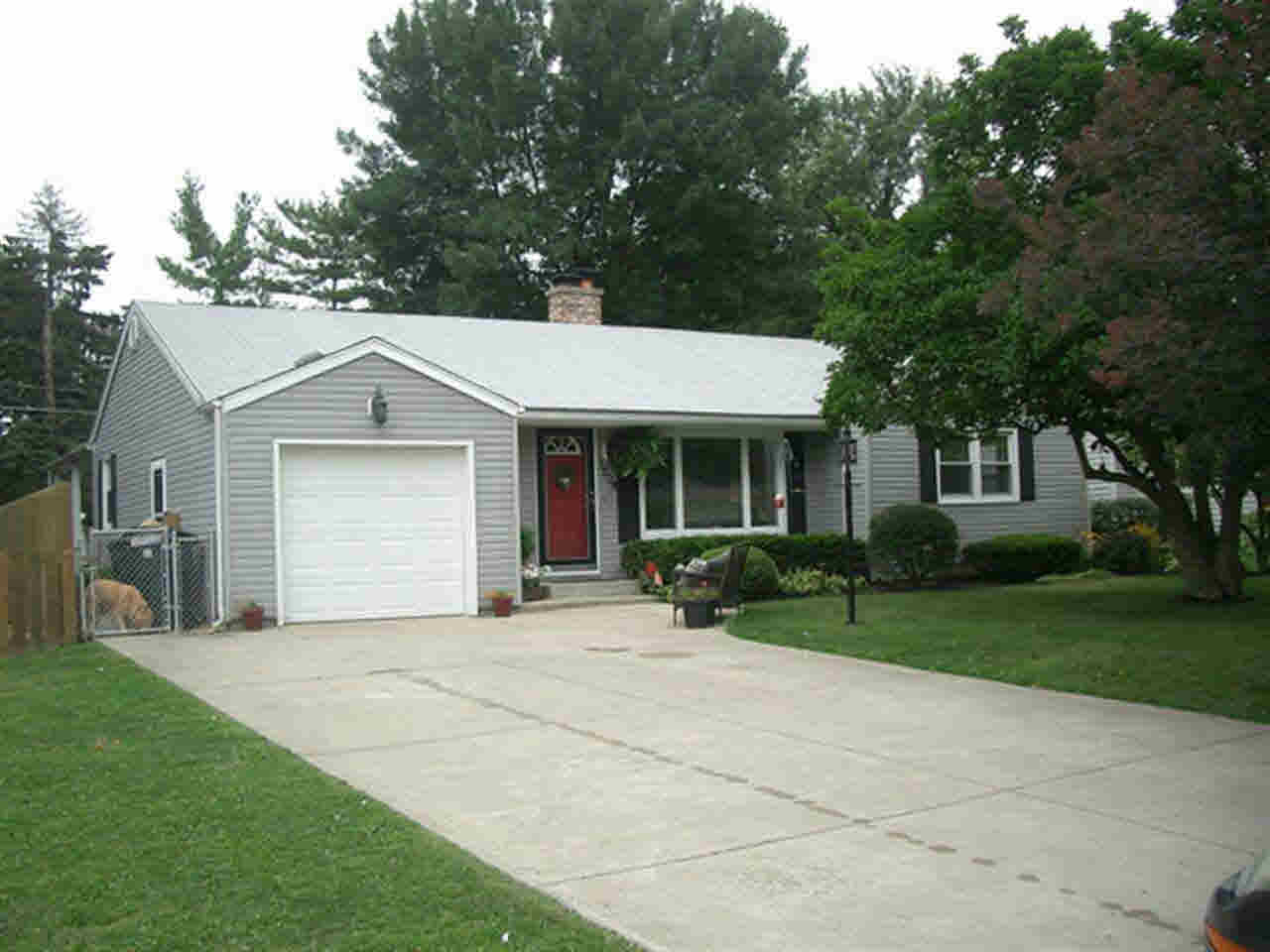 3809 W Clover Ln, Muncie, IN 47304 photo 1
