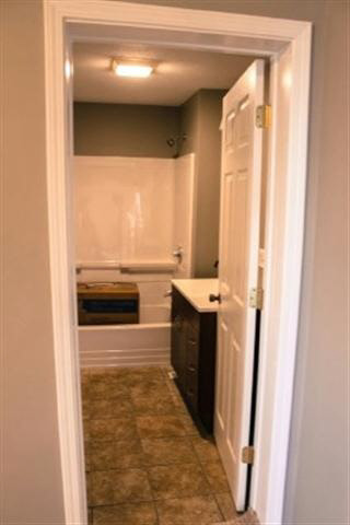 11222 W Sr 28, Redkey, IN 47373 photo 6