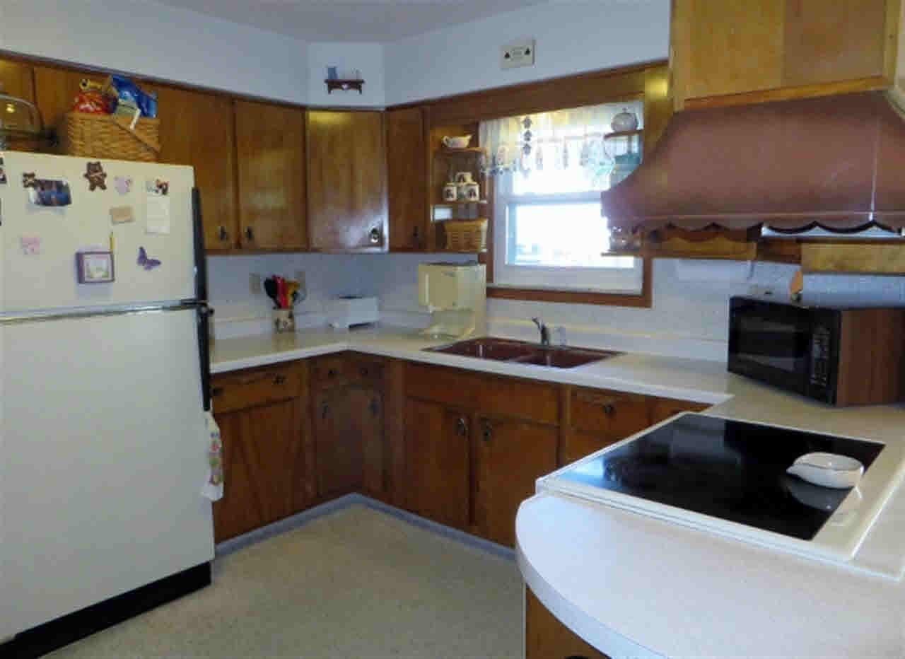 7747 E Central, New Castle, IN 47362 photo 2