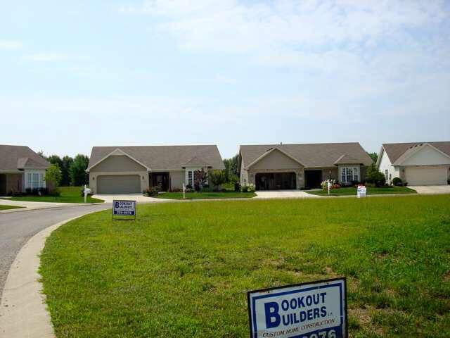 2715 W Preserve Ln, Muncie, IN 47303 photo 12