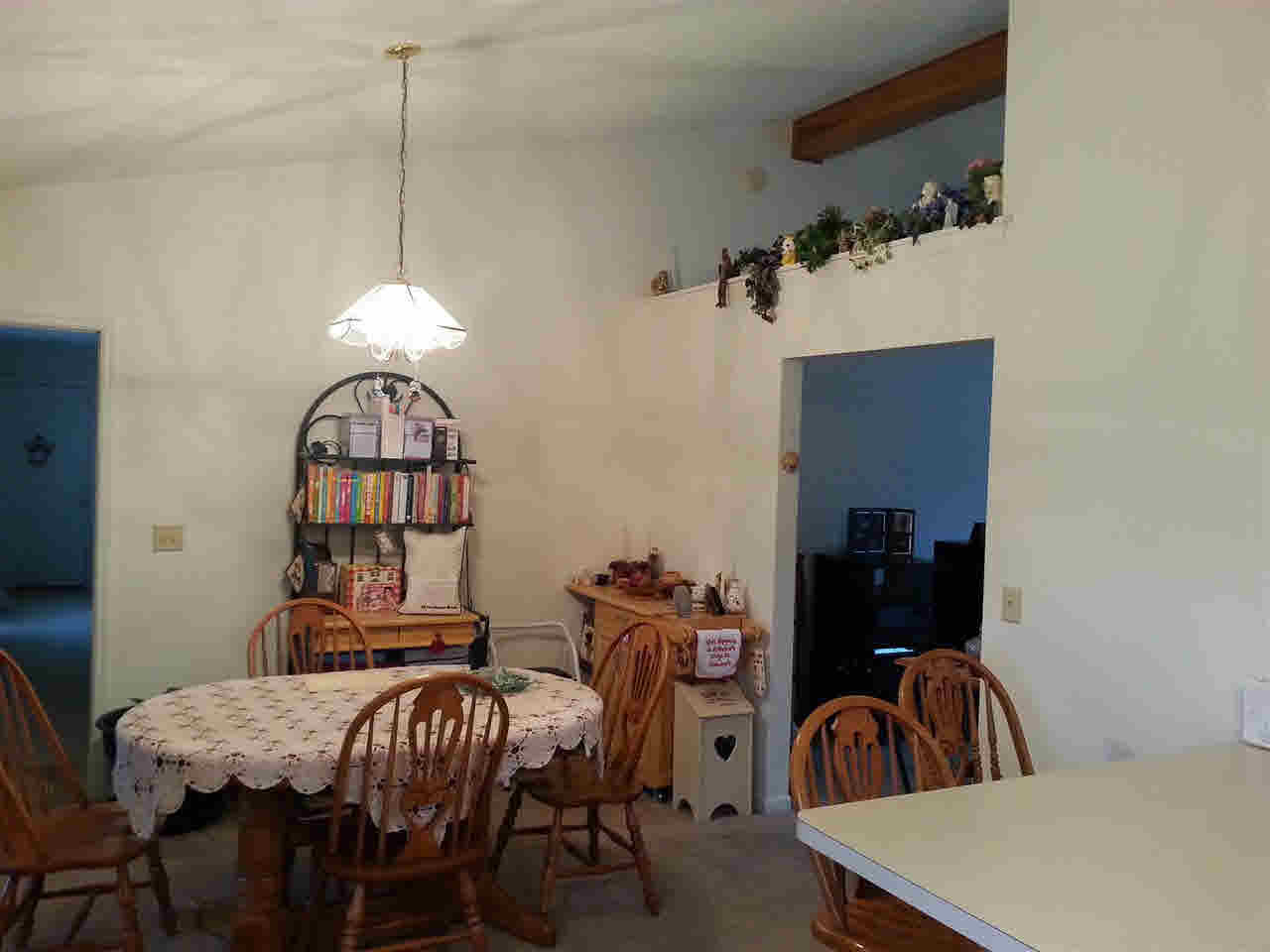 511 Lissaaron Dr, Winchester, IN 47394 photo 6