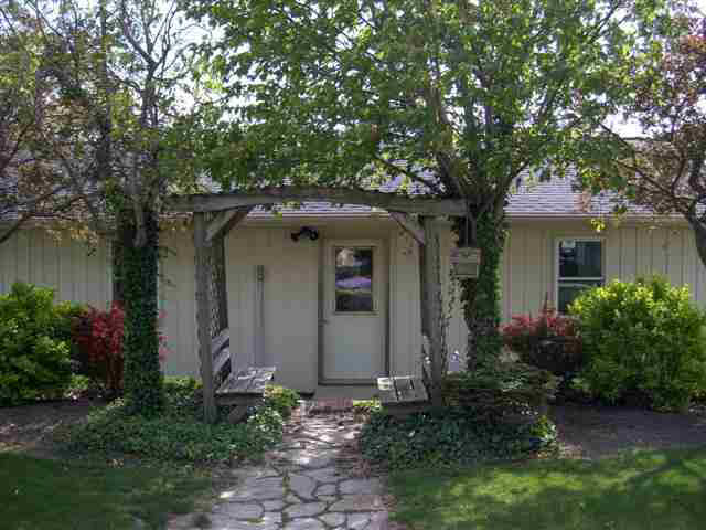 8777 E Division Rd, Portland, IN 47371 photo 7