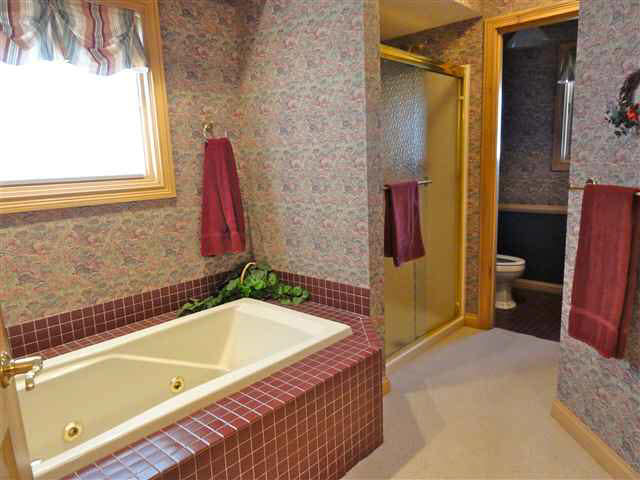400 S Riviera Ln, Yorktown, IN 47396 photo 10