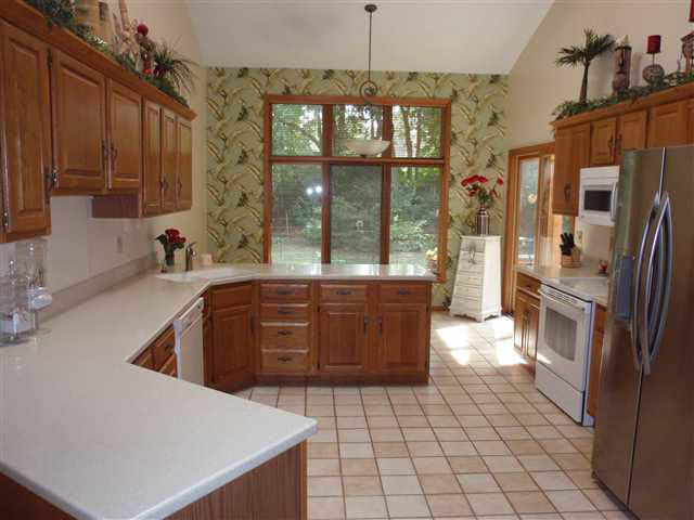 3801 W Kingswood Ct, Muncie, IN 47304 photo 9