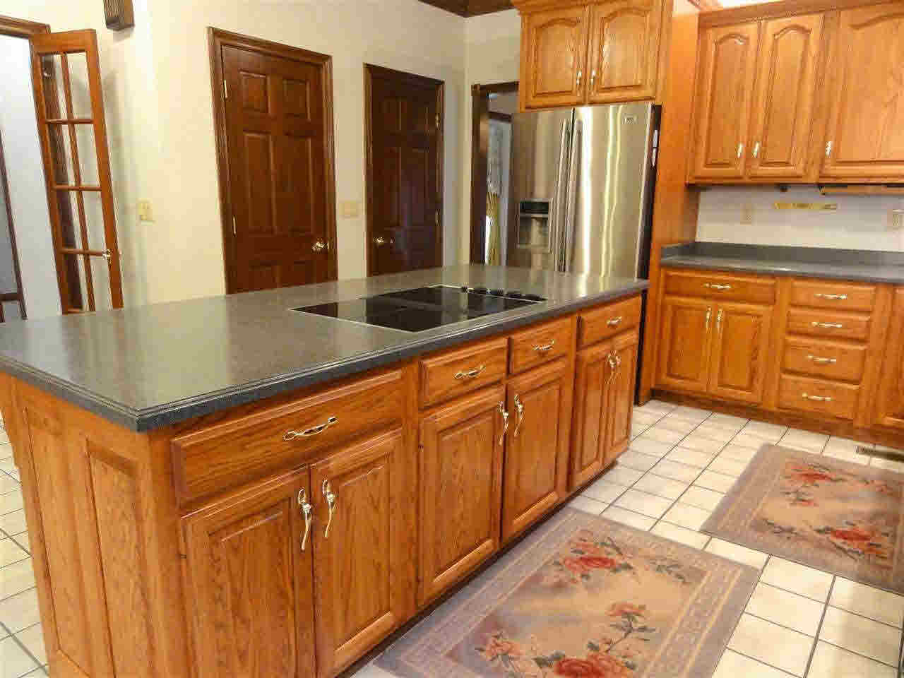 5200 W Deerbrook Dr, Muncie, IN 47304 photo 12