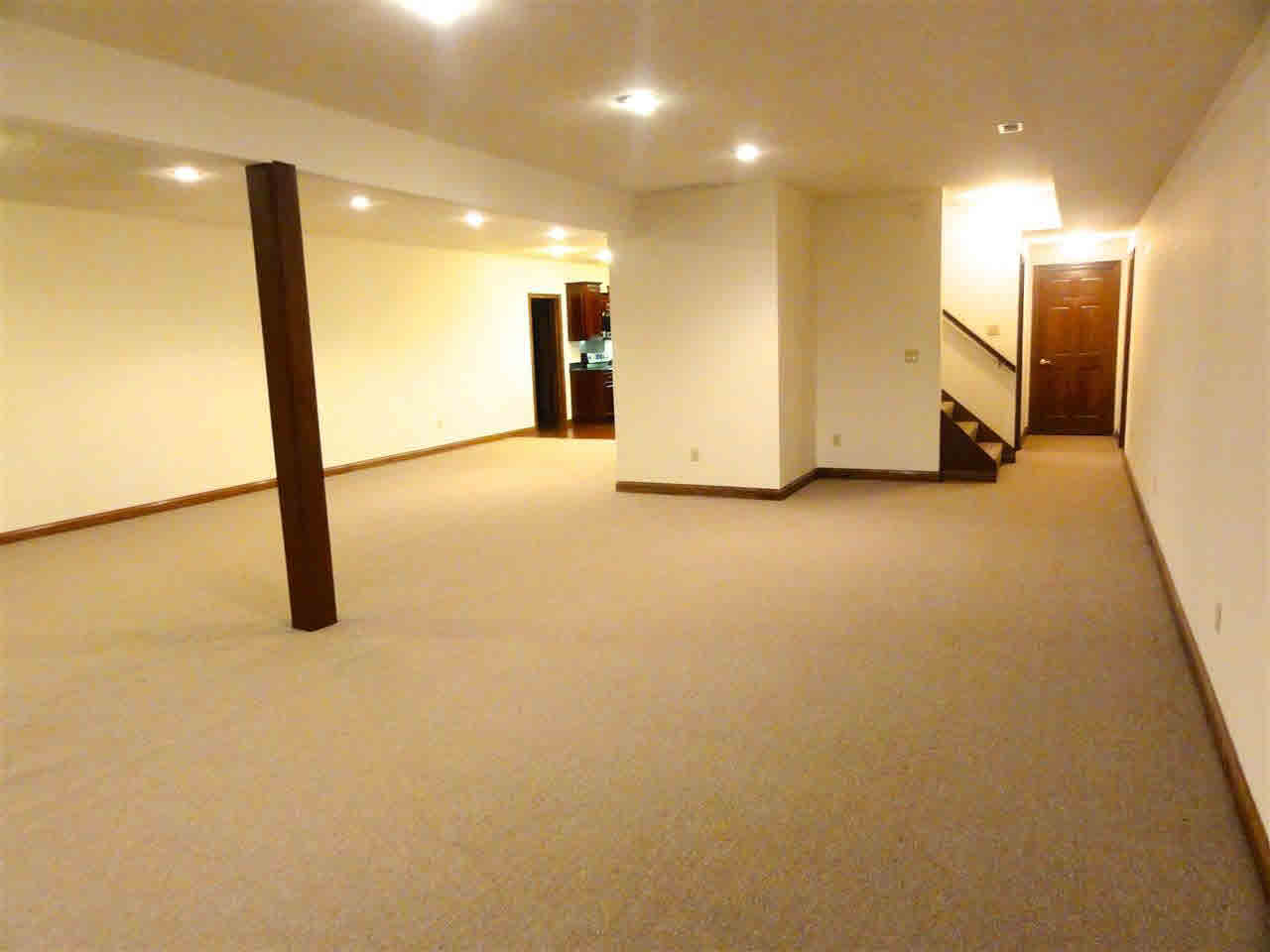 5200 W Deerbrook Dr, Muncie, IN 47304 photo 23
