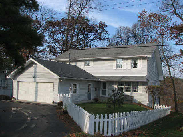 224 N Beach Dr, Monticello, IN 47960 photo 1