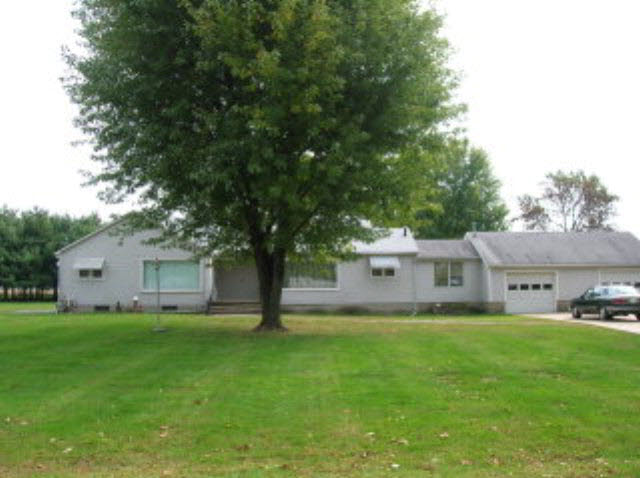 3537 N Shore Acres Ct, Monticello, IN 47960 photo 1