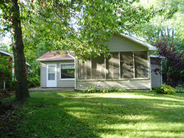 3806 E Bailey Rd, Monticello, IN 47960 photo 1