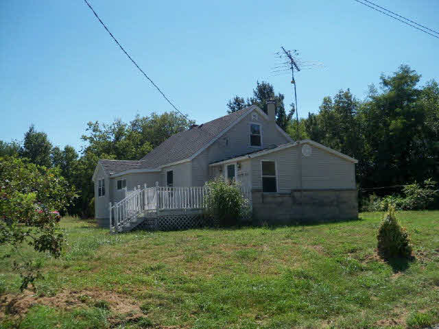 10621 W 500 S, Francesville, IN 47946 photo 1