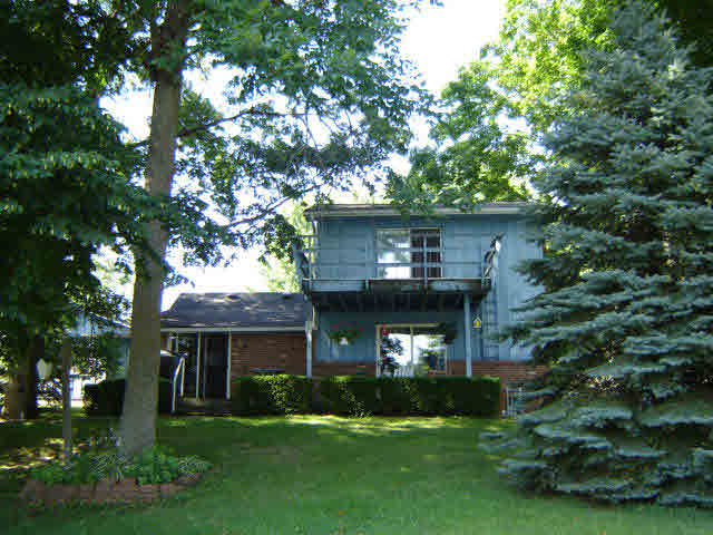 5202 E Bay Front Ct, Monticello, IN 47960 photo 1