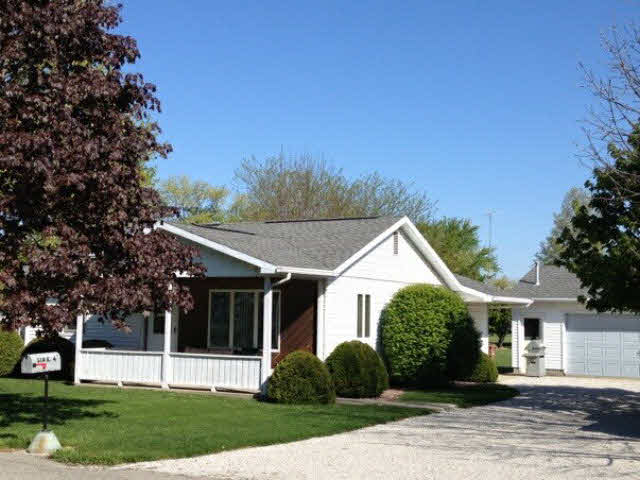 510 E 4th St, Monon, IN 47959 photo 1
