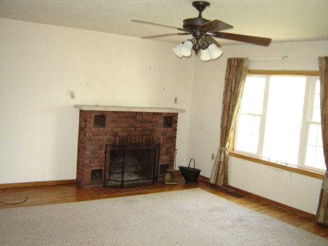 6893 N Skaggs Ct, Monticello, IN 47960 photo 5