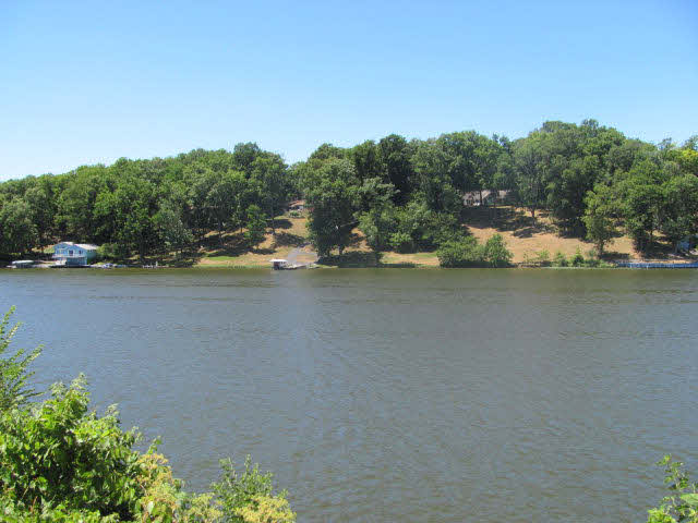 12355 N Upper Lake Shore Dr, Monticello, IN 47960 photo 1