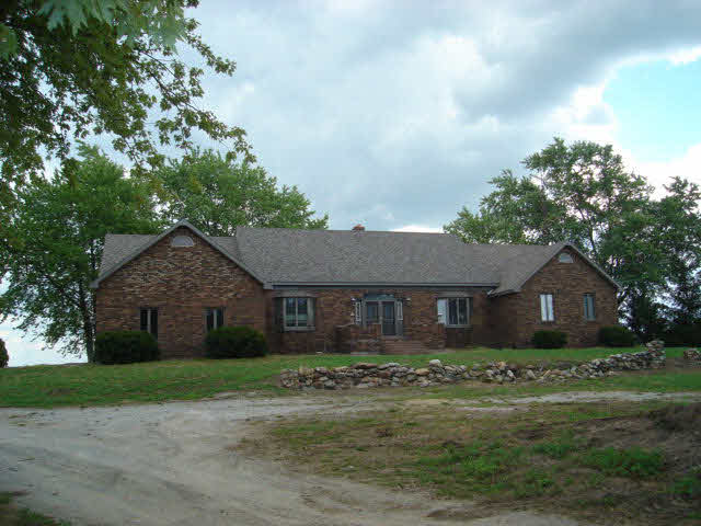 3897 N 100 E, Monon, IN 47959 photo 1
