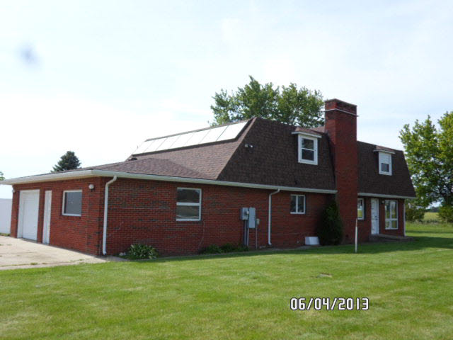2499 S 1300 W, Francesville, IN 47946 photo 1