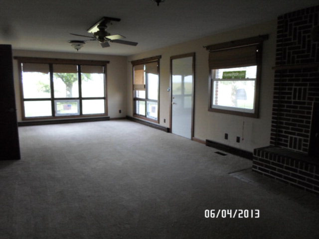 2499 S 1300 W, Francesville, IN 47946 photo 3
