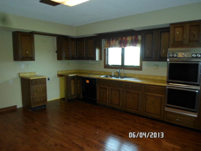 2499 S 1300 W, Francesville, IN 47946 photo 2