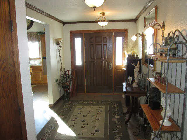765 W 900 N, Monon, IN 47959 photo 7