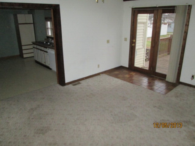 317 S West St, Winamac, IN 46996 photo 6