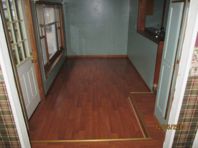 317 S West St, Winamac, IN 46996 photo 4