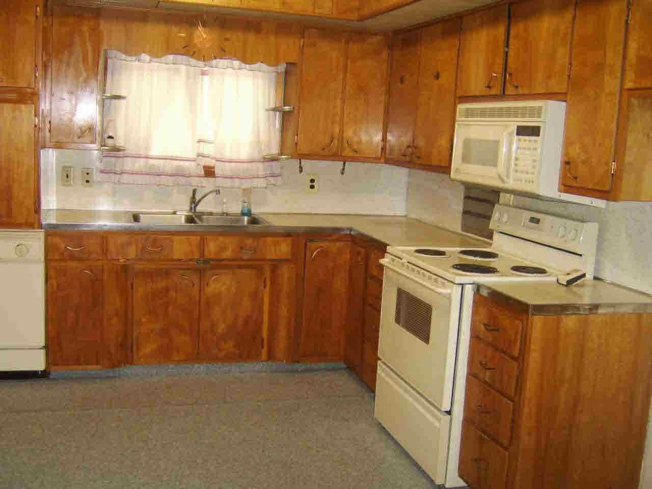 439 E 7th St, Portland, IN 47371 photo 7