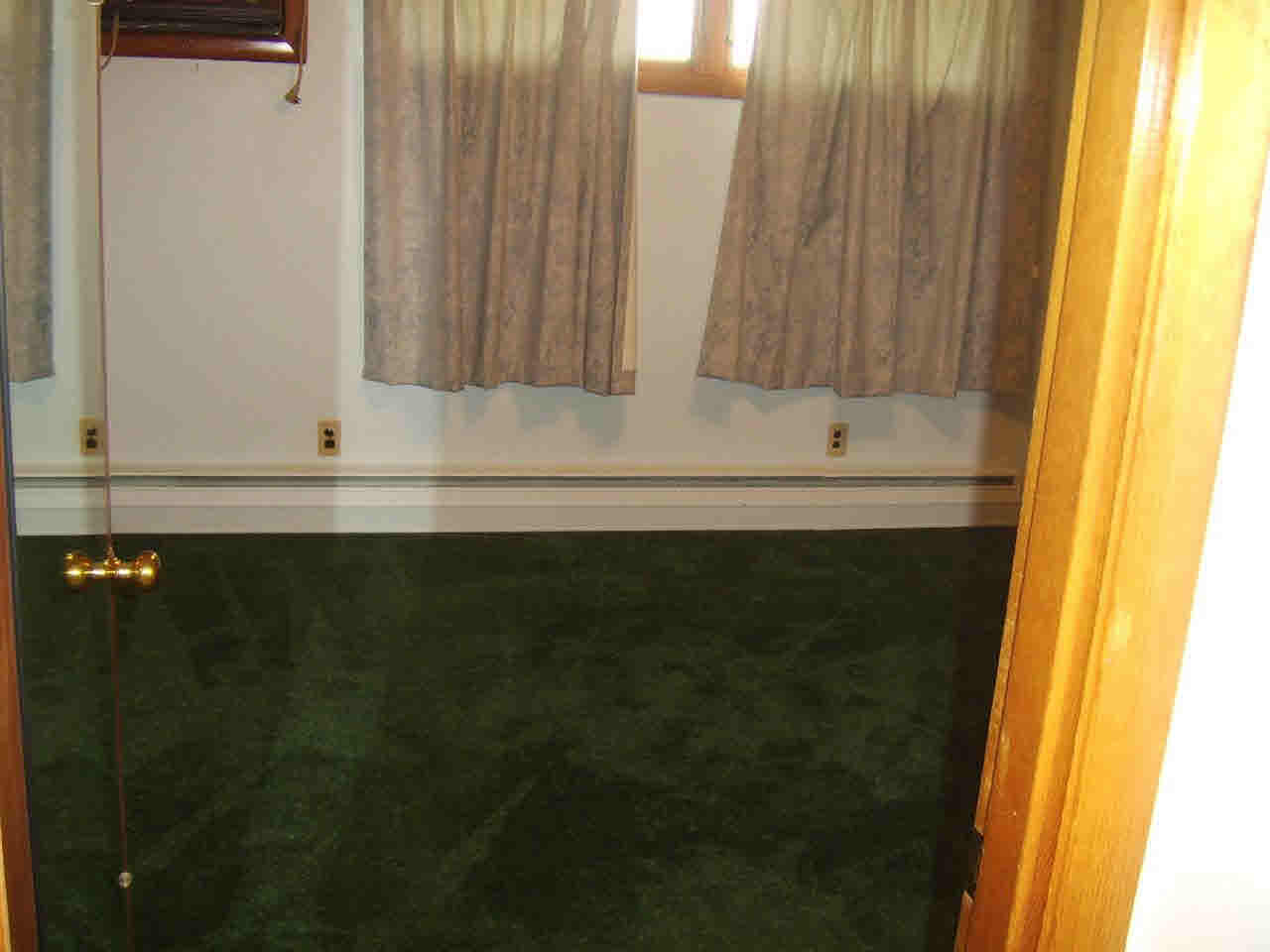 439 E 7th St, Portland, IN 47371 photo 8
