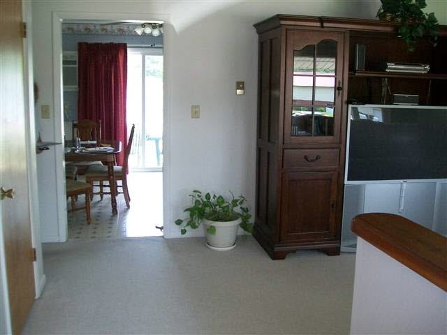5910 W Westport Rd, Muncie, IN 47304 photo 4