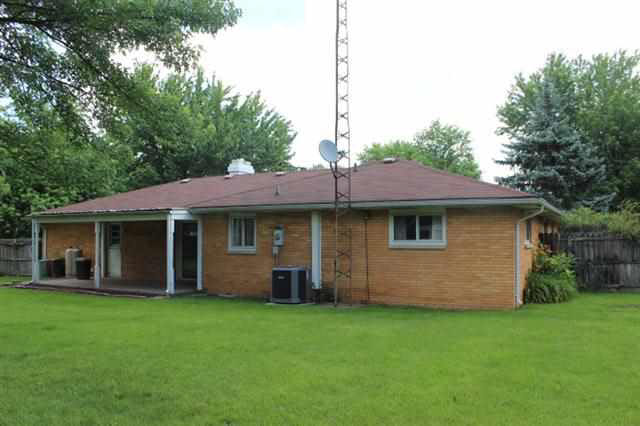5105 N Somerset Dr, Muncie, IN 47304 photo 3