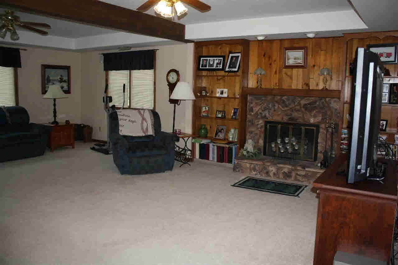 30 Maple Ct, Hartford City, IN 47348 photo 25