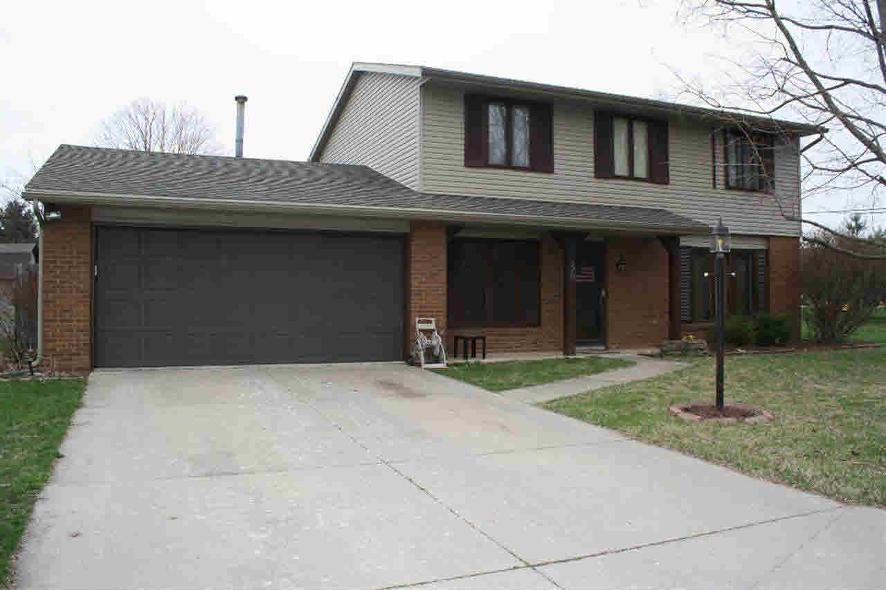 30 Maple Ct, Hartford City, IN 47348 photo 2