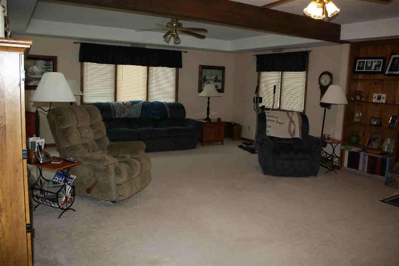 30 Maple Ct, Hartford City, IN 47348 photo 24