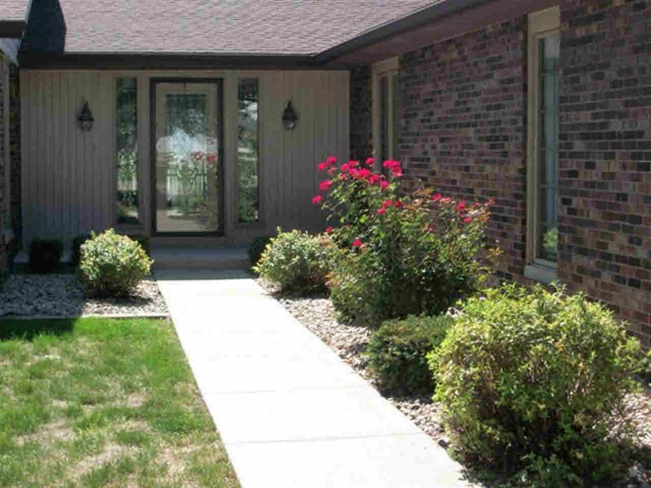 5400 N Barley Ct, Muncie, IN 47304 photo 2