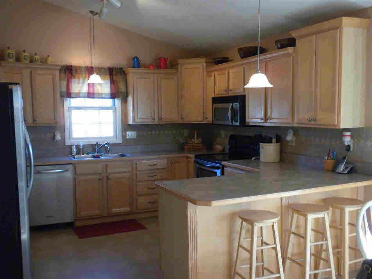 3500 E Indian Hill Dr, Muncie, IN 47302 photo 4
