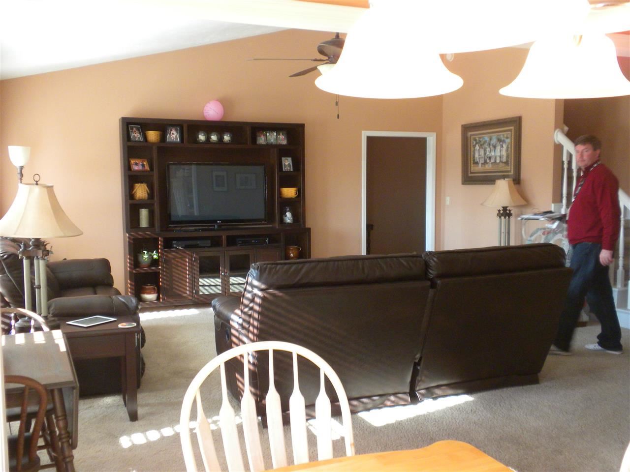 3500 E Indian Hill Dr, Muncie, IN 47302 photo 6