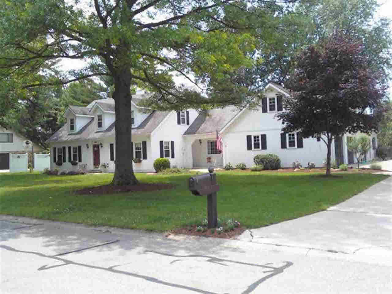 911 N Finnlandia Ct, Muncie, IN 47304 photo 1