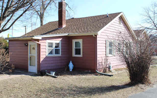 822 N Main St, Monticello, IN 47960 photo 2