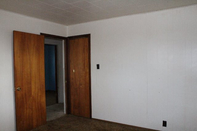 136 Baum St, Yeoman, IN 47997 photo 5