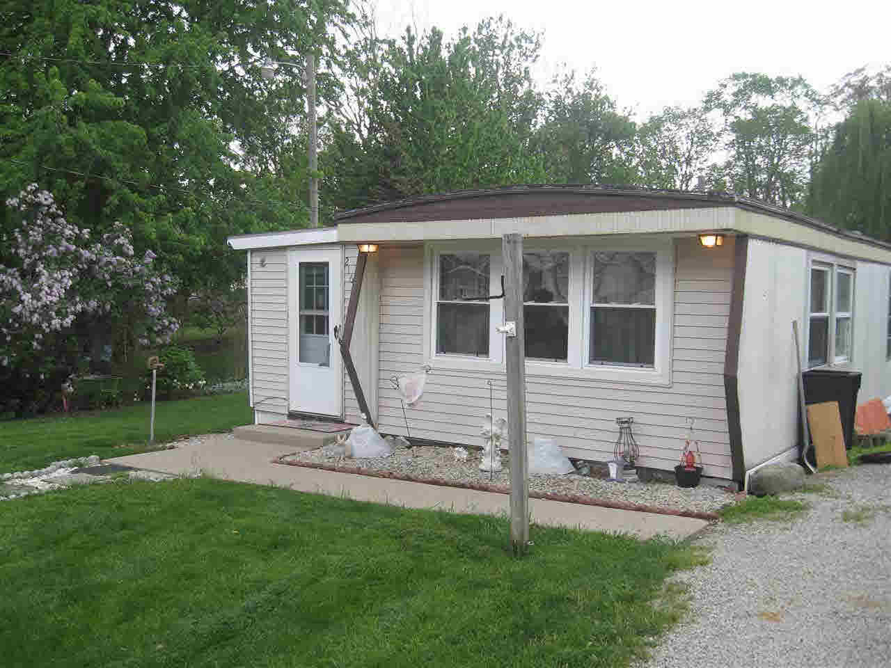 216 W Sherman, Hartford City, IN 47348 photo 1