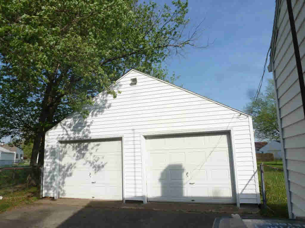 1901 E Greenlawn Ct, Muncie, IN 47302 photo 19