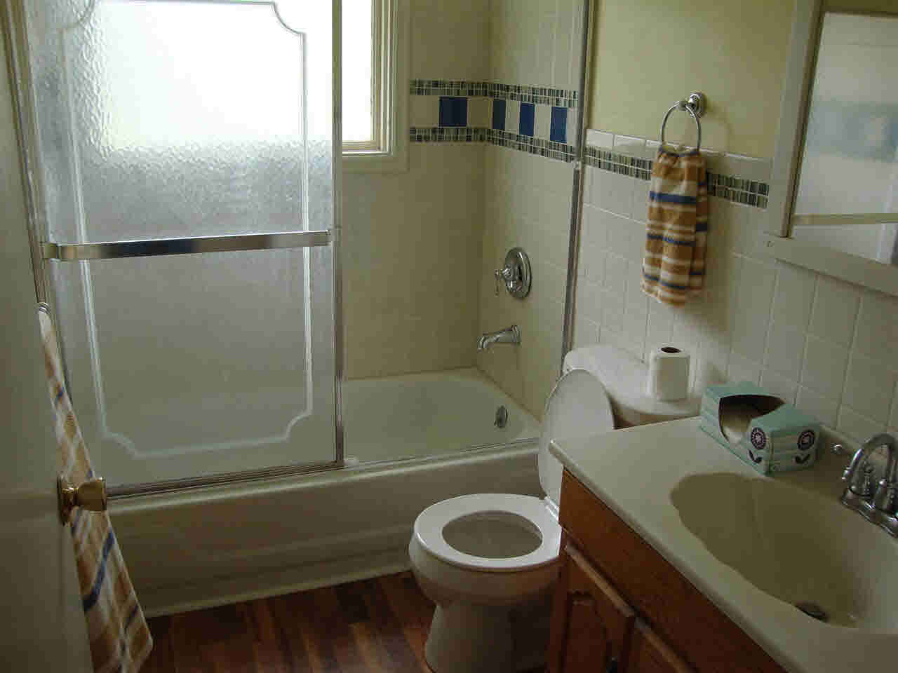 308 E 1st St, Hartford City, IN 47348 photo 7
