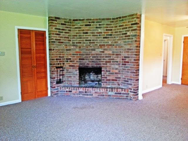 297 N Franklin St, Parker City, IN 47368 photo 4