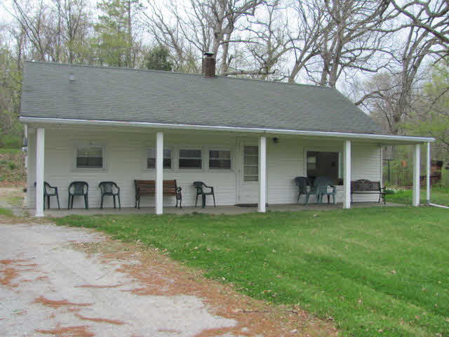 4319 E Chalmers Rd, Monticello, IN 47960 photo 1