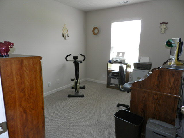 624 Bush Dr, Dayton, IN 47941 photo 18
