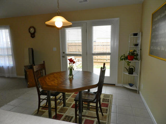 624 Bush Dr, Dayton, IN 47941 photo 14