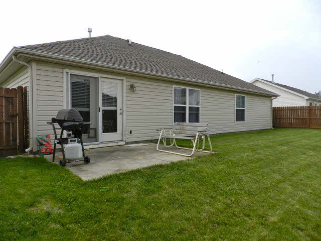 624 Bush Dr, Dayton, IN 47941 photo 6