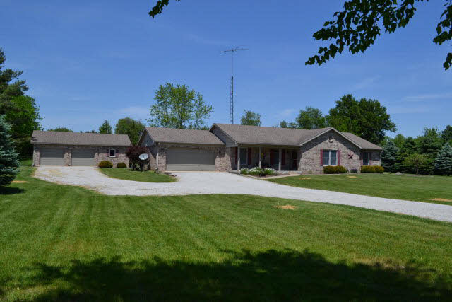 593 W Park Rd, Monon, IN 47959 photo 1
